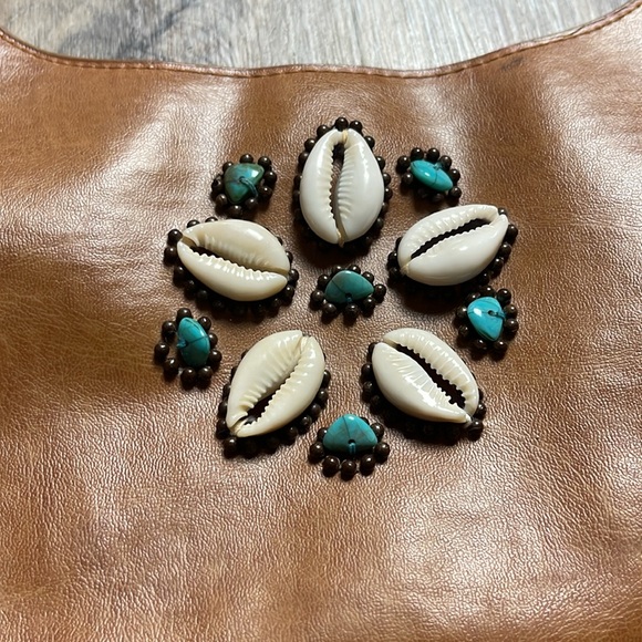 Steve Madden Leather Puka Shell Embellished Shoulder Bag - Picture 2 of 12